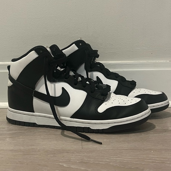 Nike Dunk High Retro - Picture 6 of 6